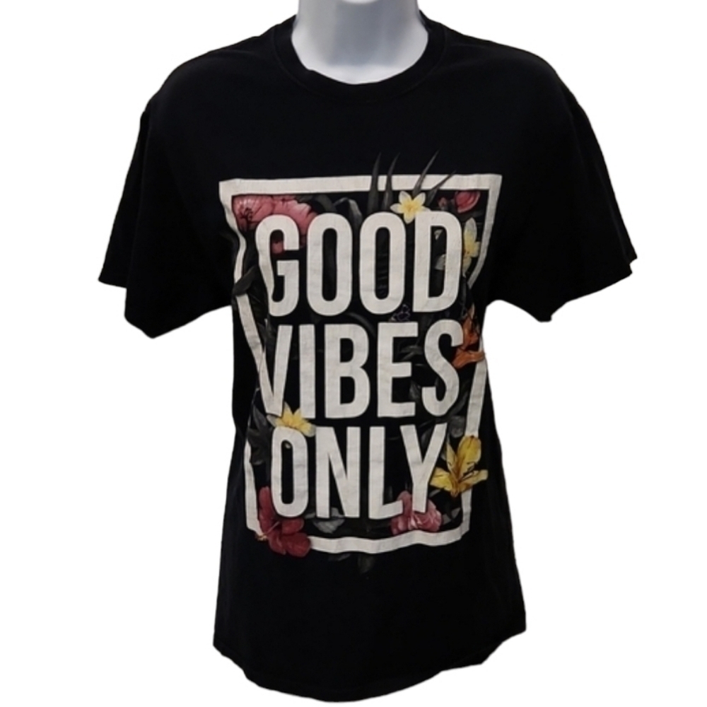 Dom Good Vibes Only Tropical Tee